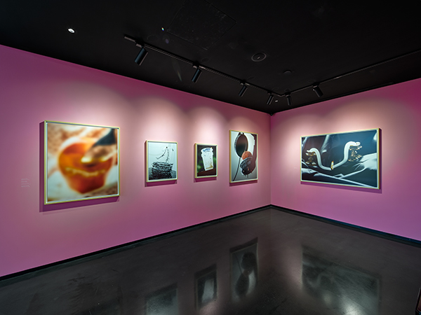 尹《上升火焰》展览现象1，©️Fotografiska影像艺术中心.jpg