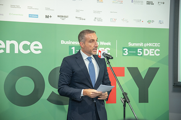 Mr.+Carmelo+Ficarra,+Consul+General+of+Italy+in+Hong+Kong+and+Macau_意大利駐香港及澳門總領事費文浩先生.jpg Mr.+Carmelo+Ficarra,+Consul+General+of+Italy+in+Hong+Kong+and+Macau_意大利駐香港及澳門總領事費文浩先生.jpg