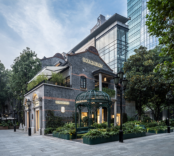 新天地旗舰店外立面(日景) 01.jpg 新天地旗舰店外立面(日景) 01.jpg