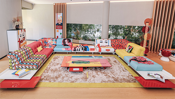 2.Lounge El Deseo Pedro Almodóvar.png