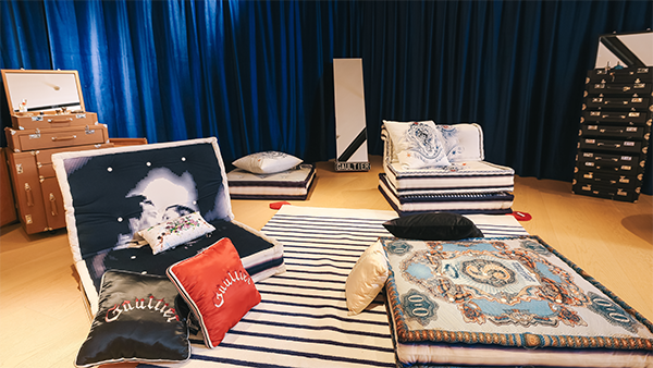 12. Jean Paul Gaultier 版.png