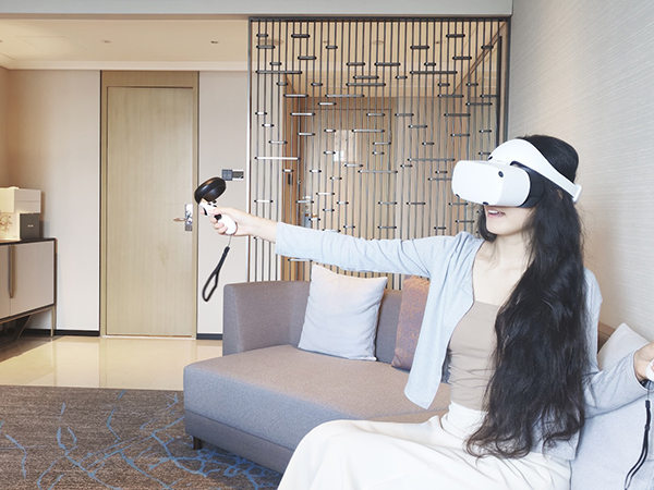 全景 VR 趣玩房.jpg 全景 VR 趣玩房.jpg