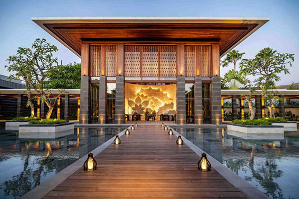 Regent Bali Canggu - Arrival Pavilion 2.jpg