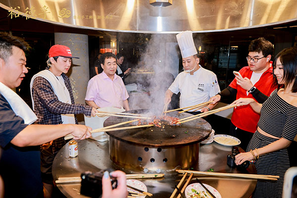 老北京炙子烤肉1.jpg