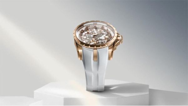 3.+罗杰杜彼Roger+Dubuis第十二代圆桌骑士系列腕表.png
